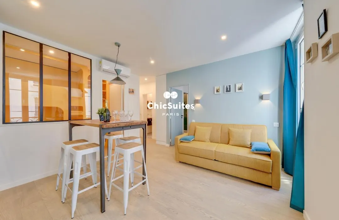 Bastille Chicsuites-1